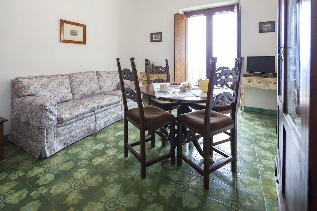 Bed and Breakfast Casa Wanda Positano Zimmer foto